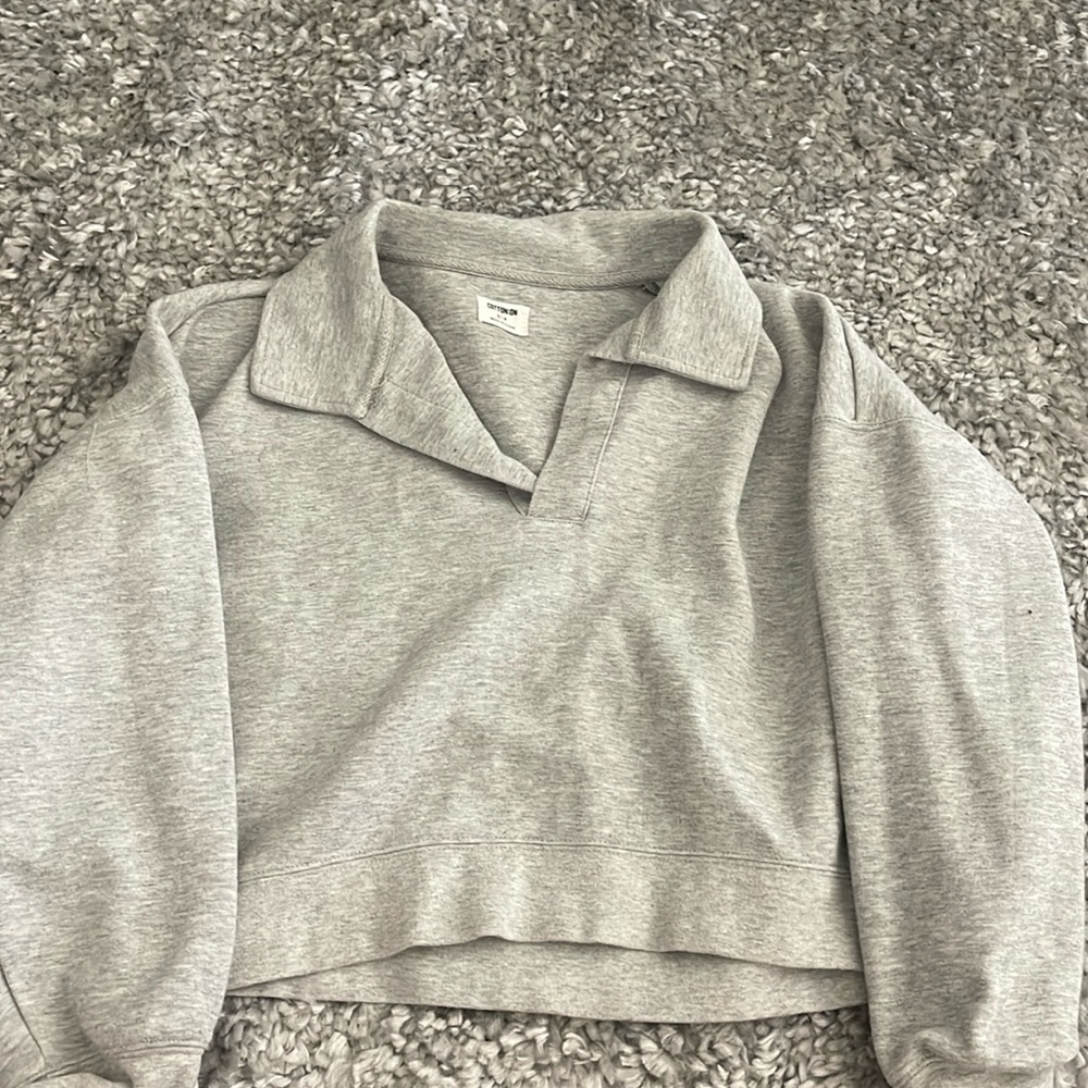 Cropped heather Grey sweater